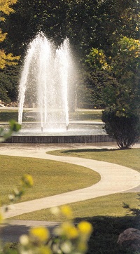 Picture of Oregon Tech fountain