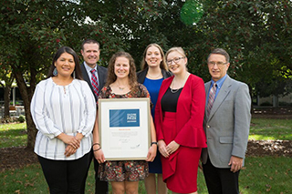 Wood Award Klamath Team small