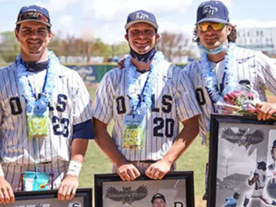 3 Baseball Seniors