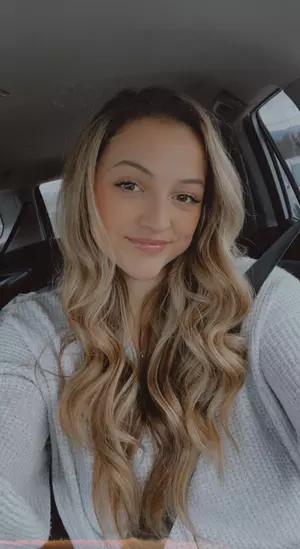 elliott_kayley